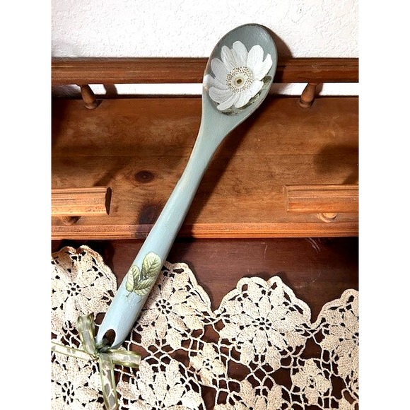 Hand Painted in Duck Egg Blue with Transferware Florals Decorative Wood Spoon - Picture 4 of 6